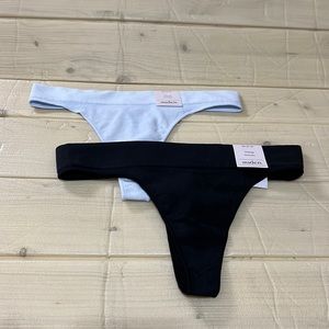 Women’s 2pieces Auden seamless thong NWT